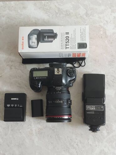 купить поко х3 в бишкеке: Продам 5d mark III + 24-105 
Вспышка 
Зарядка
2 батарейки
72.000с