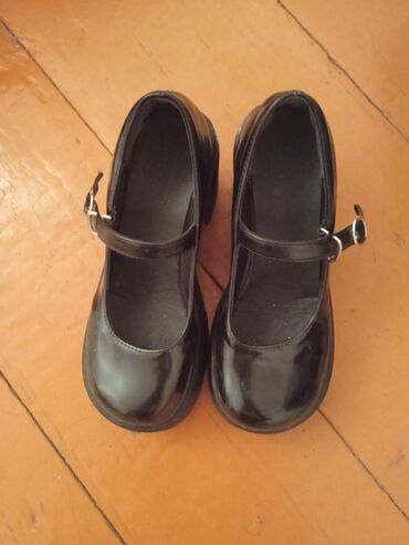версачи туфли: Туфли Maria Moro, 38.5, түсү - Кара
