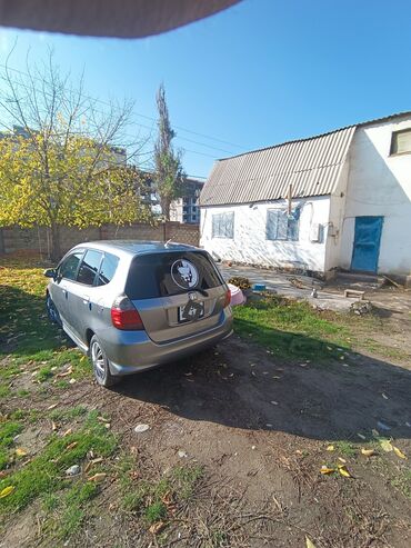 Honda: Honda Fit: 2003 г., 1.5 л, Вариатор, Бензин, Хэтчбэк