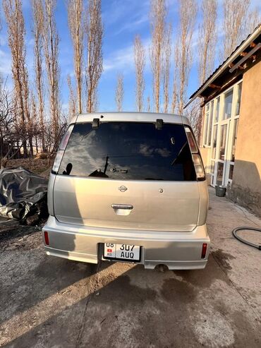 Nissan: Nissan Cube: 2000 г., 1.3 л, Автомат, Бензин, Хэтчбэк — 6