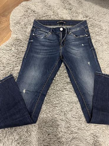 ranac zara: Zara farmerke kao nove. Na njima broj 40, ali moze i za S/M. Stanje — 1