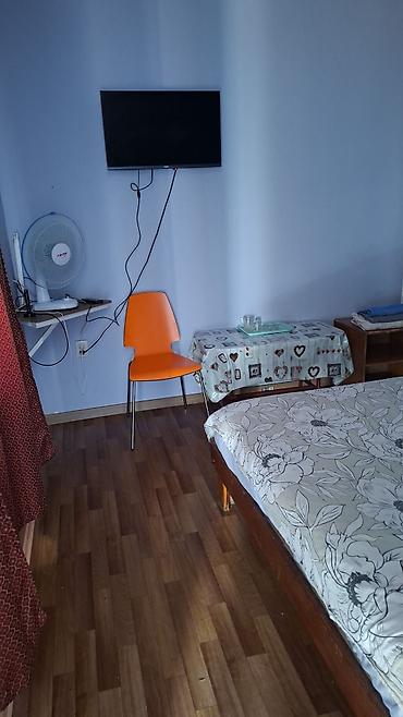 гостиница 1200 сом: Сдается 1 к. номер в гостинице (правда-боконбаева ), в отличном — 8