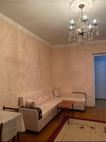 Uzunmüddətli kirayə mənzillər: Nərimanov rayonu,Nərimanov metrosunun çıxışındakı5 mərtəbəli binada — 1