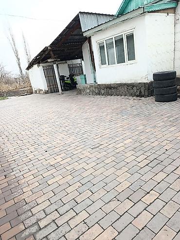 Продажа коттеджей и домов: Продается Дом 5-комнатный с большой времянкой в с.Новопокровка по — 5