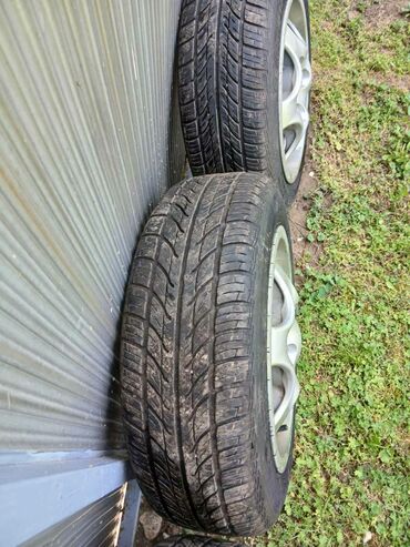 Gume i felne: Prodajem originalne OZ Racing aluminijumske felne R14 sa letnjim — 9