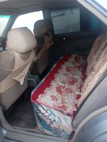 Mercedes-Benz: Mercedes-Benz W124: 1988 г., 2.3 л, Механика, Бензин, Седан — 7