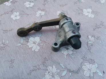 Auto delovi: Nosač spona Lada 7 Riva br. 3a. Polovno, očuvano, sa ležajem. Imam — 11