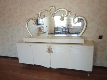 Çarpayılar: İşlənmiş, Güzgülü