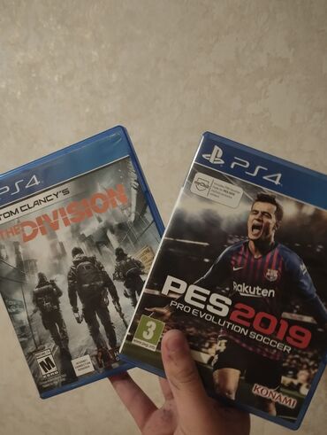 Покраска дверей: PS4 diskləri barter mümkündür ikisi birlikdə 30azn ayrı ayrı