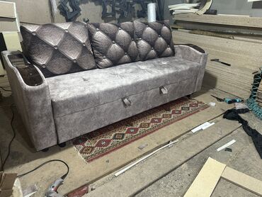 Угловые диваны: Диван мустанг с подушкой. Новый раздвижной диван. Размеры: с наружи — 10