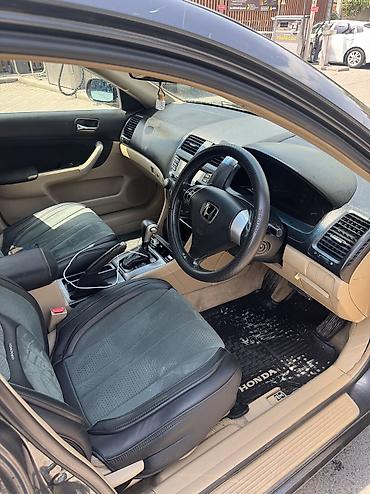 передние сиденье: Сдаю Honda Accord, Посуточно, Без водителя, | Водительские права — 6