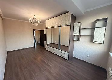 red centr: 3 комнаты, 92 м², 4 мкр 5 этаж, Свежий ремонт — 5