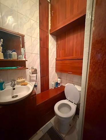 105: 3 комнаты, 70 м², Асанбай мкр 105 серия, 1 этаж, Косметический ремонт — 4