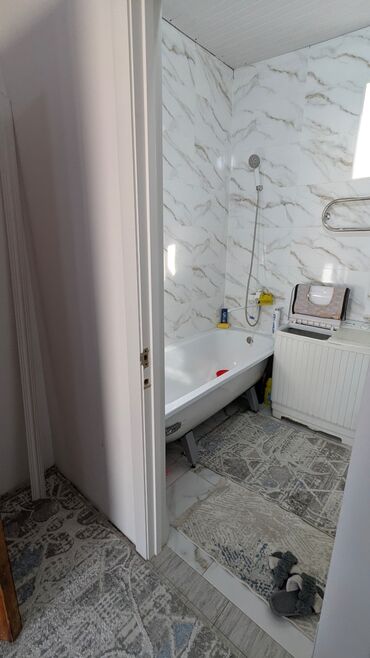 земельный участок первая линия: 120 кв. м, 3 бөлмө, Унаа токтотуучу жай