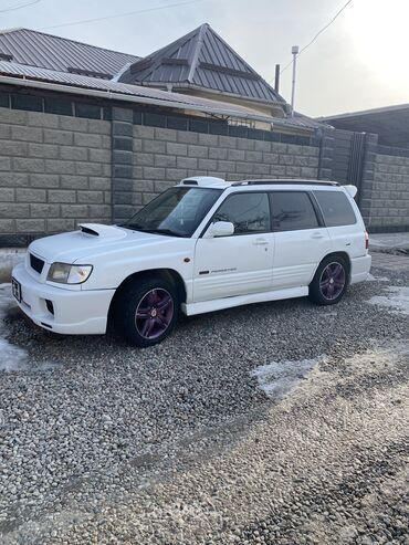 бишкек авто салон: Subaru Forester: 2001 г., 2 л, Механика, Бензин, Универсал