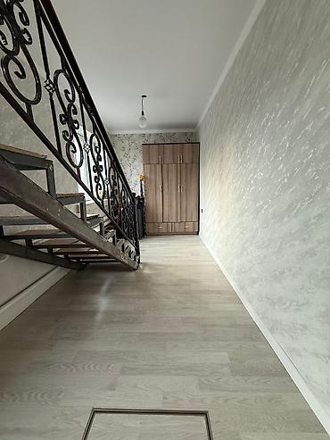 6 комнат, 160 м², 8 соток, Бишкек, Собственник