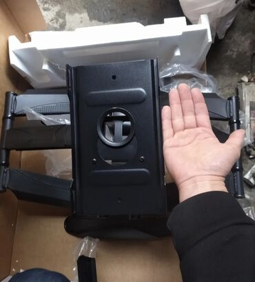 Установка телевизоров: Самое большое крепление для телевизора поворотно-наклонный — 4