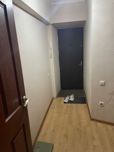 Долгосрочная аренда квартир: 2 комнаты, Риэлтор, Без подселения, С мебелью полностью — 11