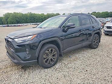 inter: Toyota RAV4: 2022 г., 2.5 л, Автомат, Гибрид — 3