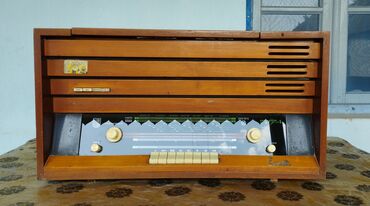 Digər əntiq əşyalar: Radio ‘Minia-4’. Model 1967 ㅤㅤㅤㅤㅤㅤㅤㅤㅤㅤㅤㅤㅤㅤ SSRİ dövründən qalma — 2