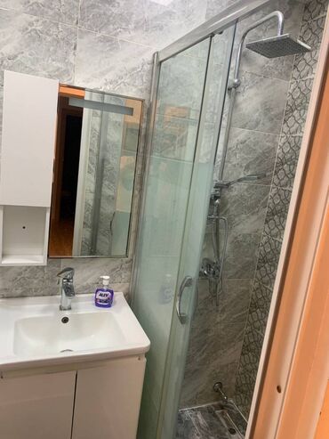 Uzunmüddətli kirayə mənzillər: Gənçlik metrosuna yaxın Kral şadliq evinə yaxın 5 mertebeli binanın -da lalafo.az — 8 Uzunmüddətli kirayə mənzillər: Gənçlik metrosuna yaxın Kral şadliq evinə yaxın 5 mertebeli binanın — 8