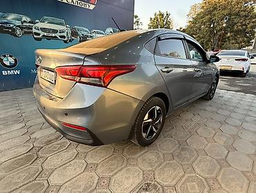 бензин токмок: Hyundai Accent: 2017 г., 1.6 л, Автомат, Бензин, Седан — 5