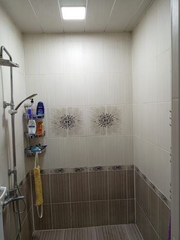 Həyət evləri və villaların satışı: 6 otaqlı, 200 kv. m, Kredit yoxdur, Orta təmir — 11