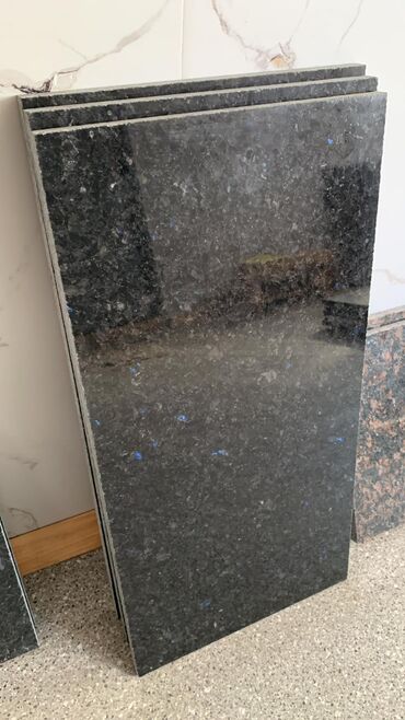 Фасадные гранитные плитки: Размер: Другой размер мм, Серый — 21