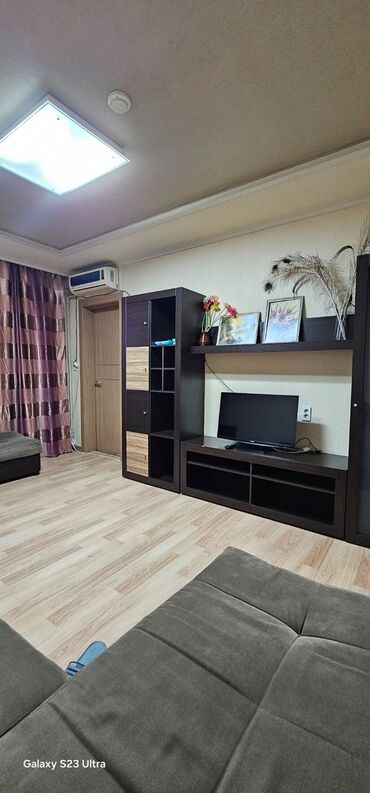 Продажа квартир: 2 комнаты, 40 м², Индивидуалка, 3 этаж, Евроремонт