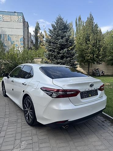 corolla s: Toyota Camry: 2023 г., 2.5 л, Автомат, Гибрид, Седан — 5