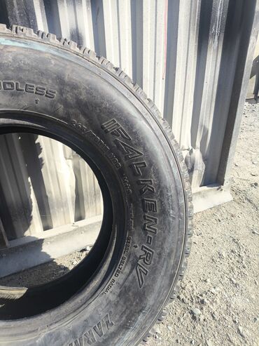 Шины: Шины 265 / 70 / R 15, Всесезонная, Б/у, 1 шт, Внедорожные (АТ/МТ), Китай, Falken — 2