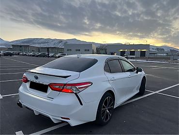 Toyota: Toyota Camry: 2019 г., 2.5 л, Вариатор, Гибрид, Седан — 3