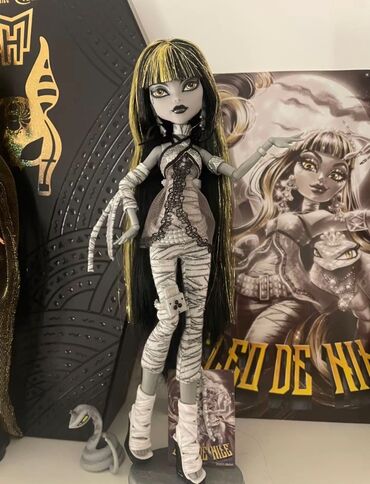 домики для кукол: Monster High Puppe Reel Drama Puppe Cleo De Nile Основные