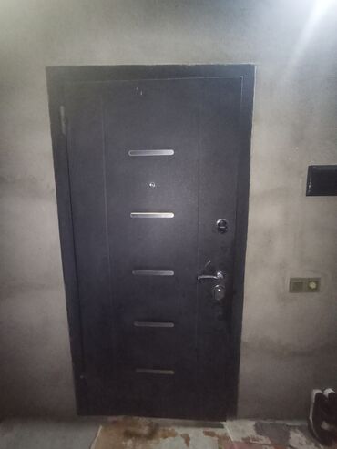 Vazalar: Şabran Rayonu Rəhimli kəndi. Ev yenidir. Ev 1 zal, 3 otaq,1 mətbəx və — 25