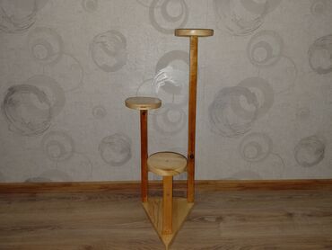 Bitkilər üçün dibçəklər: Taxta bitki stendləri və saksı dayaqları - Material: təbii ağac. Açıq — 16