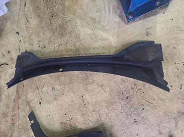 bobina cena: AUDI Q2 PLASTIKA ISPOD BRISACA | audi a1 a2 a3 a4 a5 a6 a7 a8 q2  q5 — 2