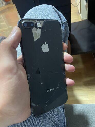 Apple iPhone: IPhone 8 Plus, 64 GB, Space Gray