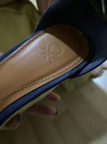 Basanoşka və səndəllər: Original United Colors of Benetton Italyadan 120€ alınıb Platform — 2