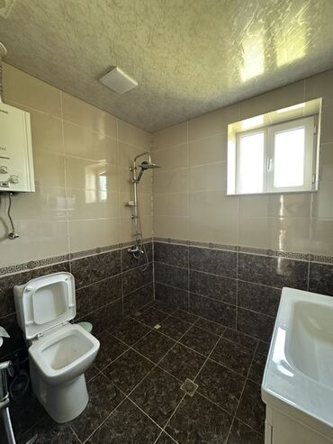 Günlük kirayə evlər: 100 kv. m, 3 otaqlı, Artezian quyusu, Kanalizasiya, Kombi — 15