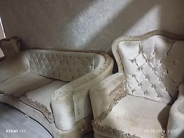 stol stul: Klassik üslubda qonaq otağı mebel dəsti Komplekt: - Uzadıla bilən iri — 5