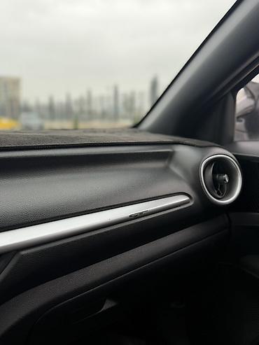люк е36: Kia K3: 2019 г., 1.6 л, Робот, Бензин, Седан — 10