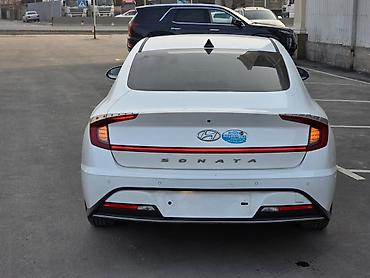 Hyundai: Hyundai Sonata: 2019 г., 2 л, Автомат, Газ, Седан — 9