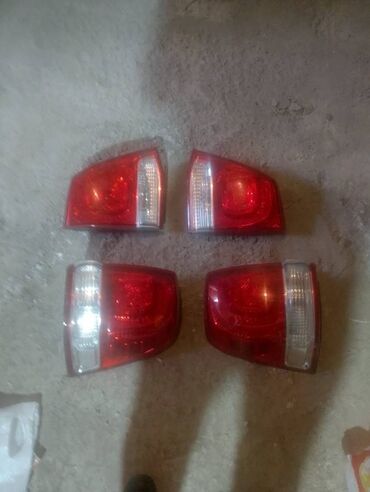 Digər avtomobil ehtiyat hissələri: Land Cruiser arxa faralar kamplekt 2011 model 110 Azn