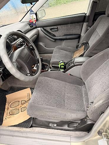 Subaru: Subaru Legacy: 2000 г., 2.5 л, Ручные, Бензин, Седан — 10