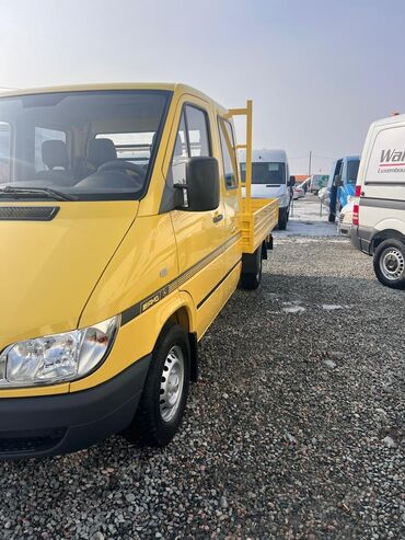 сдаются места под рекламу: Mercedes-Benz Sprinter: 2004 г., 2.2 л, Механика, Дизель, Бус