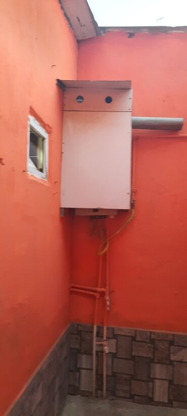 Uzunmüddətli kirayə mənzillər: 2 otaqlı. Biləcəri qəs. ploşadın yanı. Işləyən adamlara verilir — 10