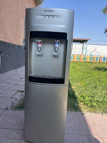 монитор портативный: Кулер для воды 
Буу 6000 с