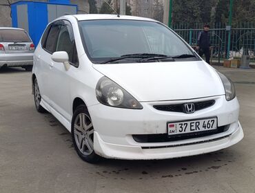 Honda: Honda Fit: 2003 г., 1.5 л, Вариатор, Бензин, Хэтчбэк