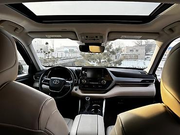 Toyota: Toyota Highlander: 2021 г., 3.5 л, Автомат, Бензин, Кроссовер — 8