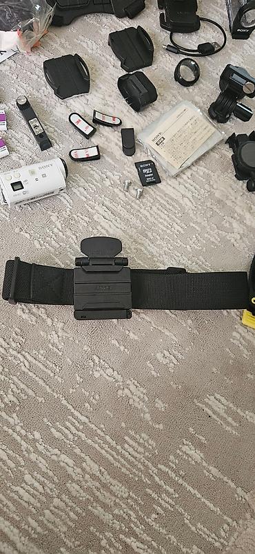 Видеокамеры: Sony AZ 1 mini камера и идеальном состоянии и с множеством креплений — 11